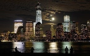 The Moon and Manhattan