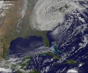 Sandy Moves Inland