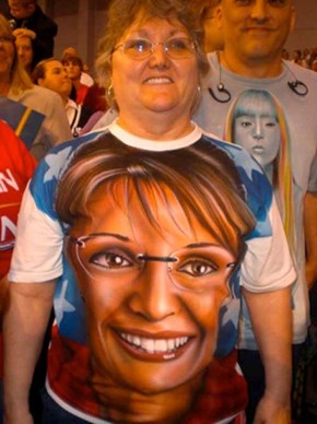Please, Sarah Palin T-Shirt! Don't Eat Me!