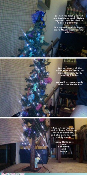 A very pony christmas tree.