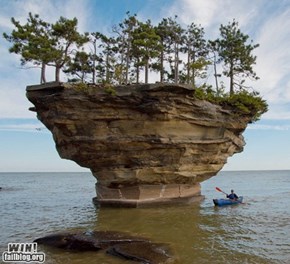 8 Unusual Rock Islets Around the World