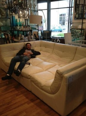 Couch WIN