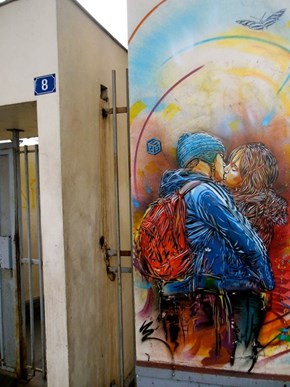 The Streets of Vitry-sur-Seine, France Are Getting Romantic