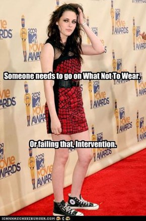 Someone needs to go on What Not To Wear.