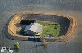 Man Builds 30 Foot Levee and saves house from flooding!