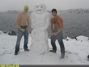 Someone used their Seattle Snow Day to build a Broman