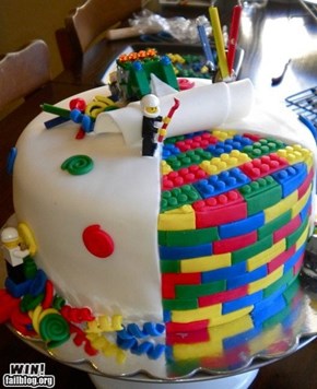 WIN!: LEGO Cake WIN